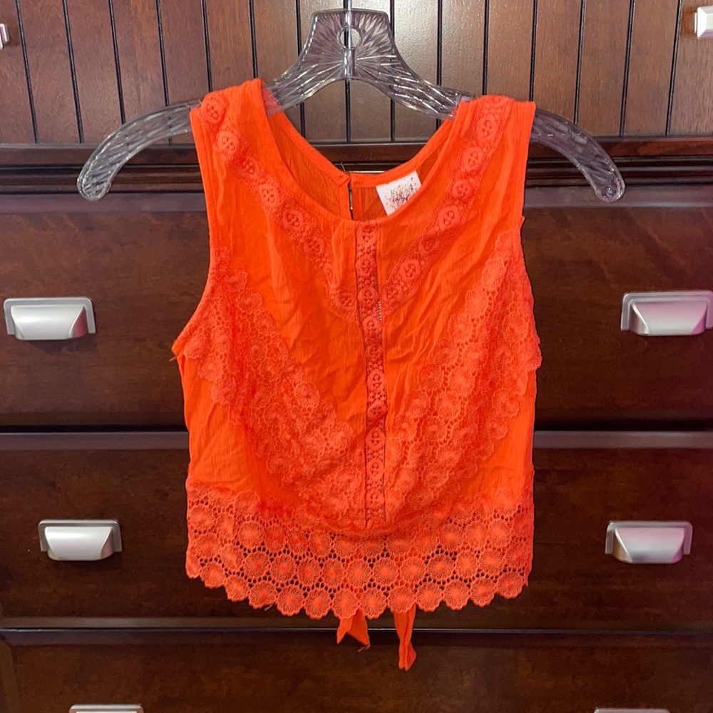 Orange Lace CropTop 🏵
